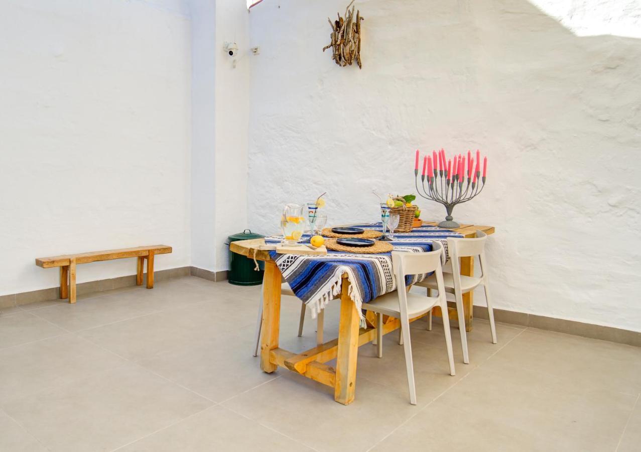 Calma Hotel Ciutadella  Extérieur photo